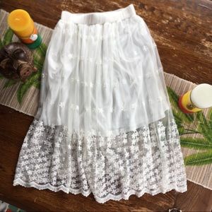 Cherry Pink off white, floral gauze midi skirt M